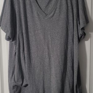 Universal Thread Bundle 3 V-Neck Tees